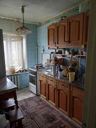 Продам 2-х комн. квартиру на Зугрэс-2 Зугрэс