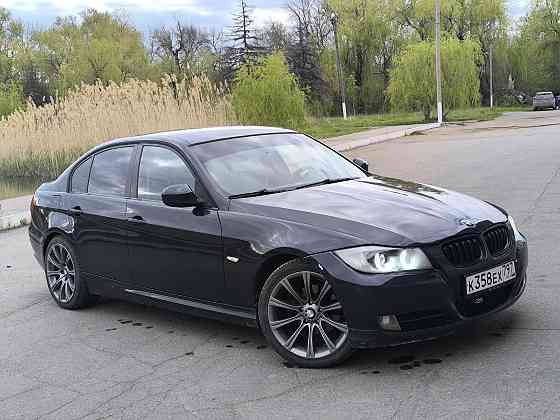 Надёжная BMW 3 SERIES в хорошем состоянии по самому низу рынка Енакиево
