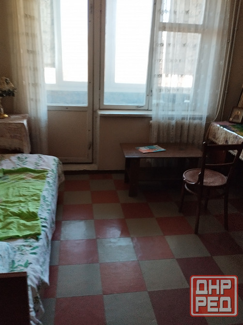Продаю 3-х комнатную квартиру в центре города Макеевка бульвар Горбачева, ориентир налоговая. Макеевка - изображение 2