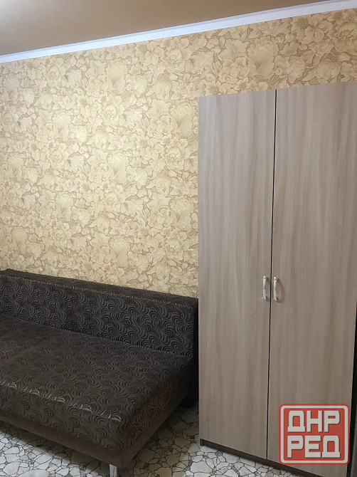 Сдам 1ком не фэйк крупногабаритная Текстильщик ост дск в хорошем состоянии с мебелью и техникой Донецк - изображение 1