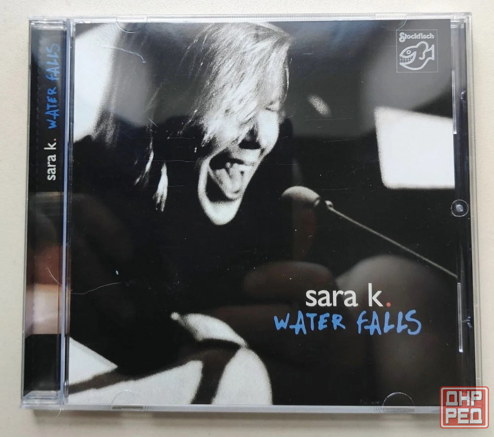 Фирменный CD Новый. Water Falls. Sara K. Рельефный IFPI. Made in Germany Донецк - изображение 1