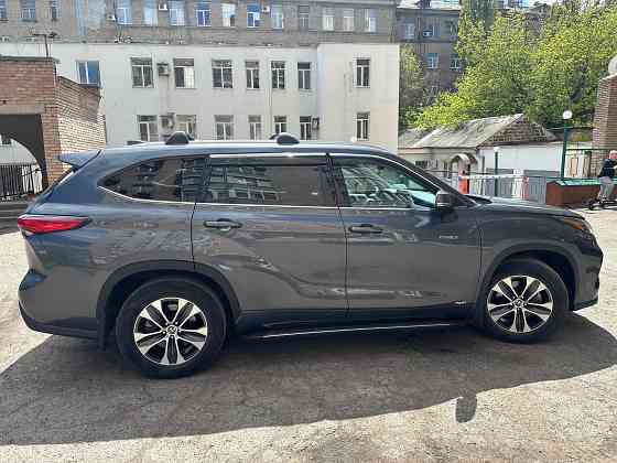 Продам Toyota highlander 2020г. Донецк