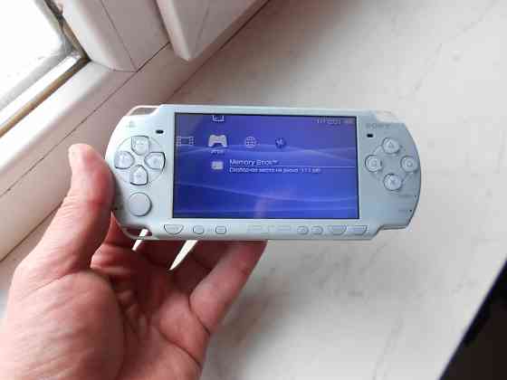 Оригинальная игровая приставка Sony PSP 2000 FЕLICIА BLUЕ для японского рынка Донецк