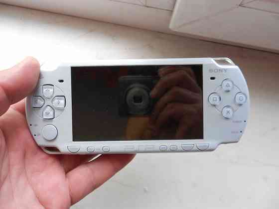 Оригинальная игровая приставка Sony PSP 2000 FЕLICIА BLUЕ для японского рынка Донецк