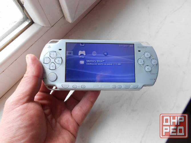 Оригинальная игровая приставка Sony PSP 2000 FЕLICIА BLUЕ для японского рынка Донецк - изображение 1
