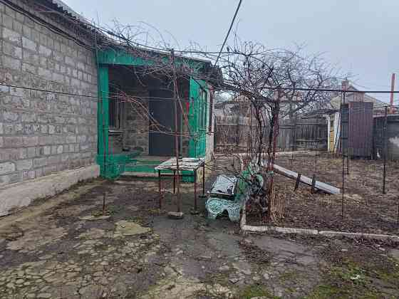 Продам дом в Ленинском районе, военное училище. Донецк
