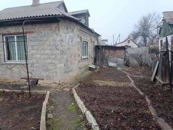 Продам дом в Ленинском районе, военное училище. Донецк