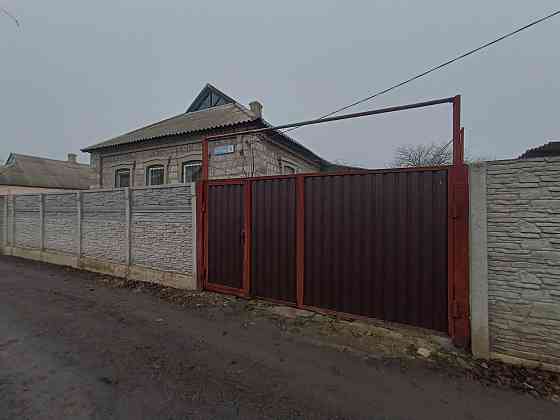 Продам дом в Ленинском районе, военное училище. Донецк