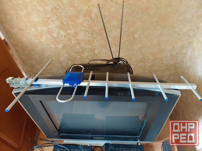 Продам телевизор, приставку для т-2, антенну Донецк - изображение 2