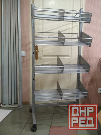 Продам выставочное оборудование,витрины для магазина промтоваров Донецк - изображение 5