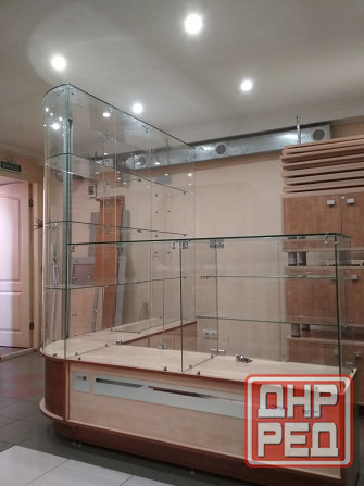 Продам выставочное оборудование,витрины для магазина промтоваров Донецк - изображение 6
