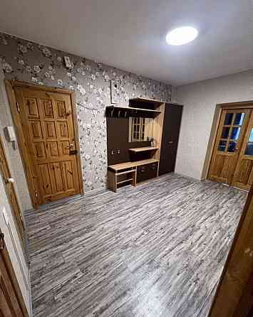 Сдаю двухкомнатную квартиру 60 м² этаж 3 ворошиловский район, школьный бульвар Донецк