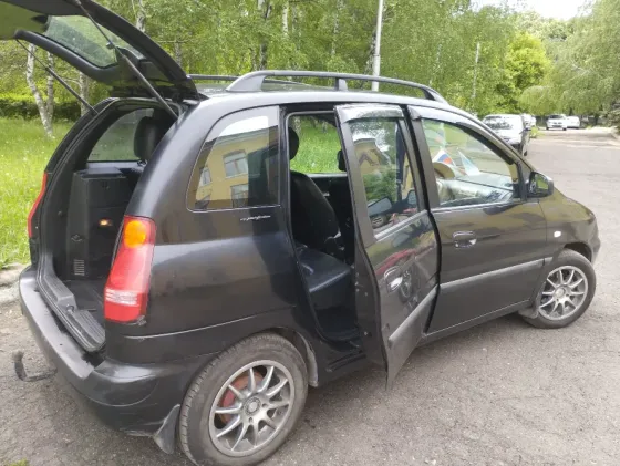 Продам автомобиль Макеевка