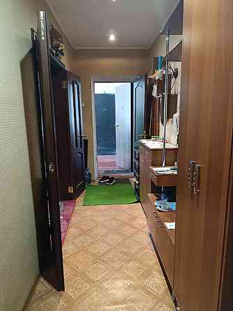 Продам 2-х ком квартиру 2/2, 48 м2. Пл. Бакинских комиссаров.Куйбышевский район. Донецк