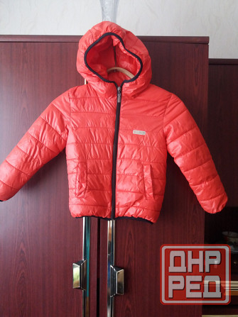 Продам легкую куртку детскую р. 32 Донецк - изображение 1