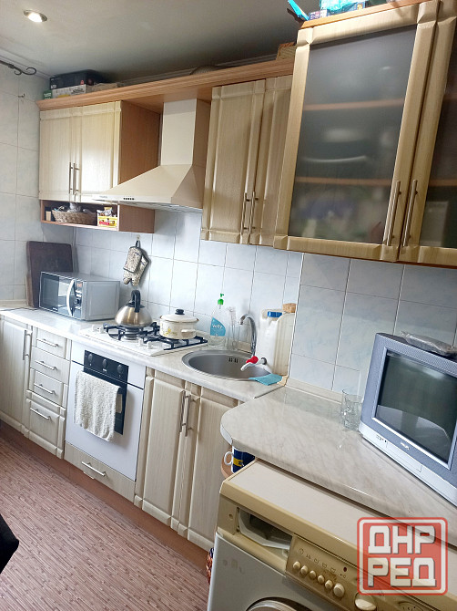 Продается 3 ком. квартира , ул. Довженко, площадь Будённого Донецк - изображение 2