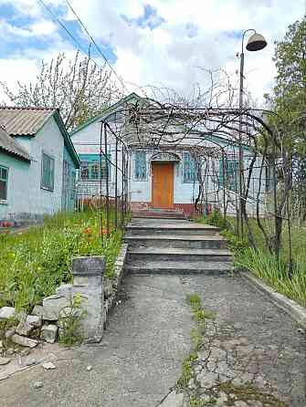 Продаётся дом в Ильичевском районе, Садки. Мариуполь