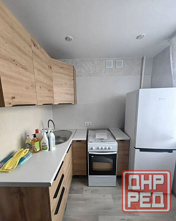 Сдам просторную двухкомнатную квартиру 45кв.м в пролетарском районе донецка, ориентир гипермаркет си Донецк - изображение 1
