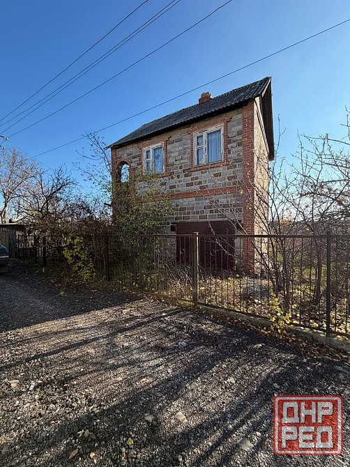 Продаётся с гаражом 2-х этажный 3-х комнатный дом в с. Андреевка Донецк - изображение 1