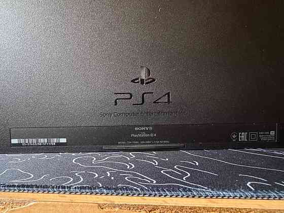 Продам PlayStation 4 FAT 500GB Донецк
