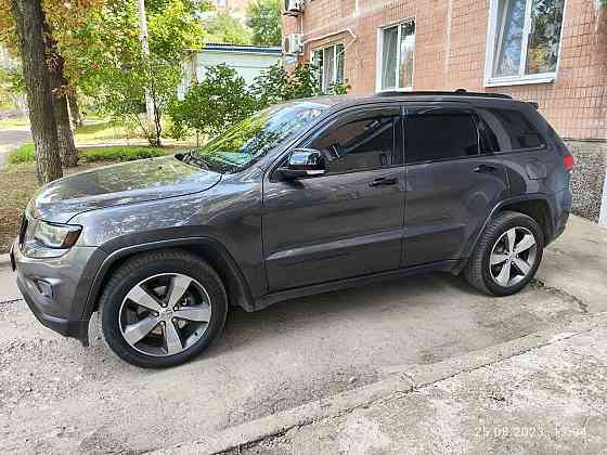 Продам Jeep Grand Cherokee 2015 года Донецк