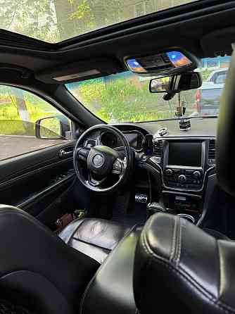 Продам Jeep Grand Cherokee 2015 года Донецк