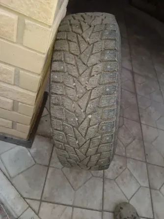 Шины Dunlop 195*65*15 зимние б/у Харцызск