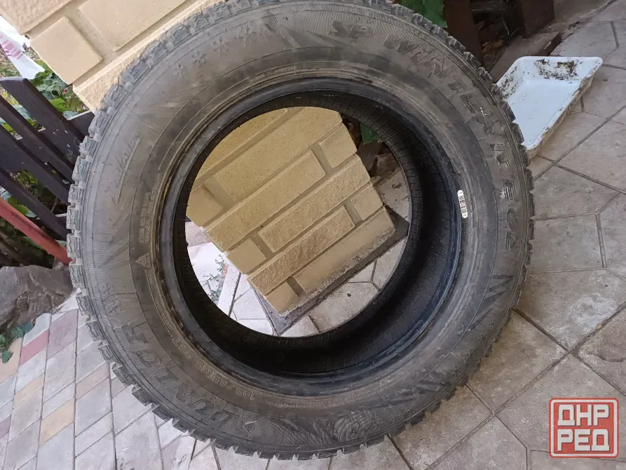 Шины Dunlop 195*65*15 зимние б/у Харцызск - изображение 1