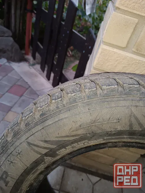 Шины Dunlop 195*65*15 зимние б/у Харцызск - изображение 2