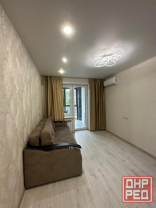 Сдаю 1-к. квартиру 37.3м² в г. Донецке в Калининском районе, улица Марии Ульяновой Донецк - изображение 1