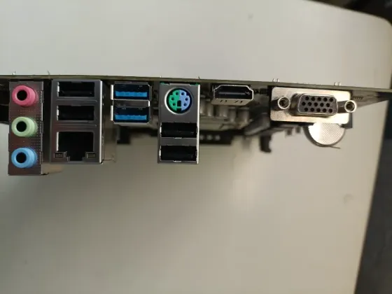 Материнские платы LGA 1700 Макеевка