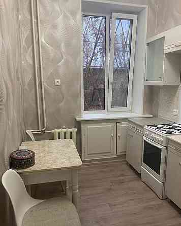 Сдам 2-комнатную квартиру в донецке, кировский район, мкр мирный Донецк