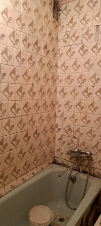 2х комн., на гор. Администрации Харцызска, 5/5, вода 1/1 Харцызск