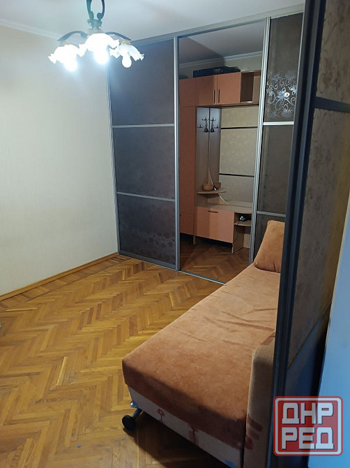 Продам 2х комн кв в Калининском районе Мединститут Донецк - изображение 1