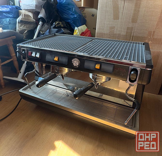 Продается кофемашина nuova simonelli appialife 2grs Донецк - изображение 3