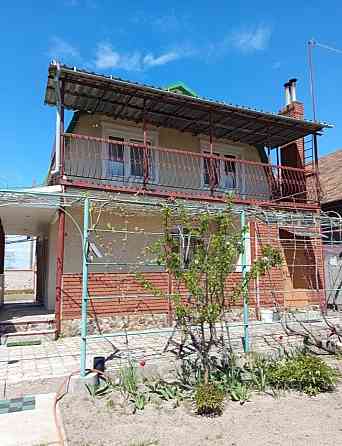 Продам первая линия, дом и пансионат, б. коса Мариуполь