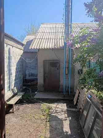 Продам 3 ком дом 70м. с гаражом Донецк