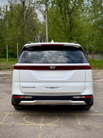 Продам Kia carnival Донецк