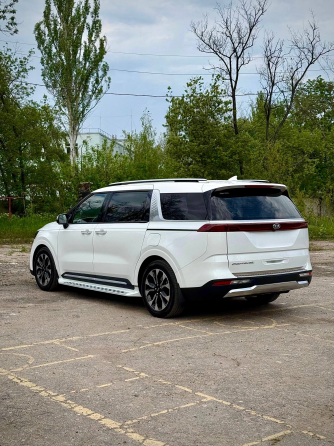 Продам Kia carnival Донецк