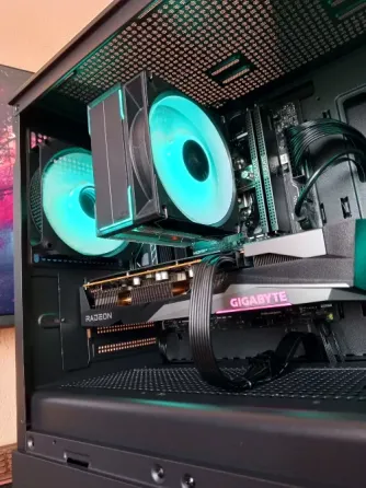 Игровой Пк Ryzen 8400f / DDR5 32GB / RX7600 Торез