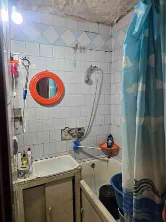 продается 2к на ионова Донецк