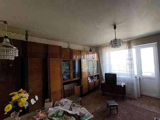 Продам 3-х комнатную квартиру в кирпичном доме Дзержинского Донецк
