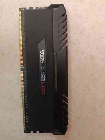 Оперативная память Corsair DDR4 8Gb Макеевка