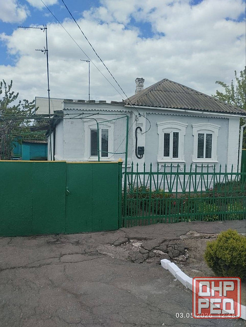 Продаётся 4 -х комнатный кирпичный дом в Ильичевском районе, поселок Мирный. Мариуполь - изображение 1