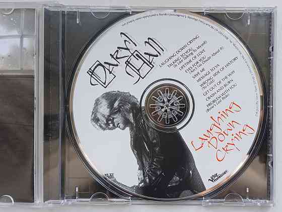 Daryl Hall (2011) Laughing Down Crying: CD, Россия Макеевка