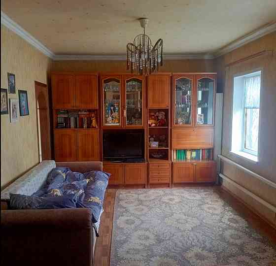 Продам 3-ком. дом в Ленинском районе города Донецк, ориентир рынок Соловки. Донецк