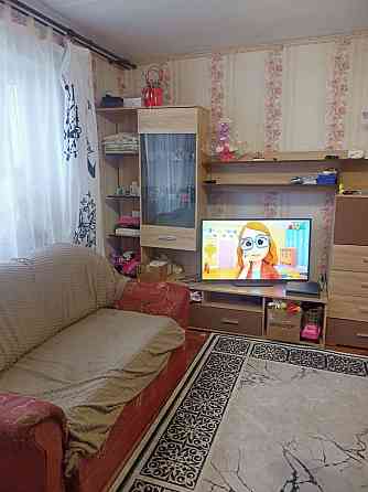 Продается большая 2 к.кв-ра на Левом берегу, р-он Стоматологии, Комсомольский бульвар. Мариуполь
