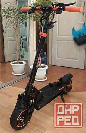 Продам электросамокат Kugoo m4 pro max (2 мотор-колеса) 2*800=1600 Вт. Донецк