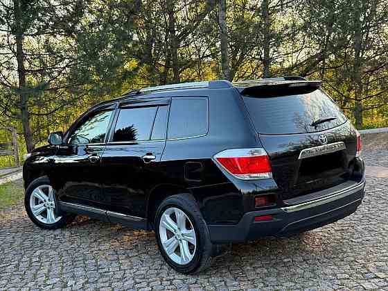 TOYOTA HIGHLANDER Донецк