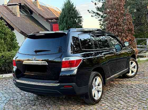 TOYOTA HIGHLANDER Донецк